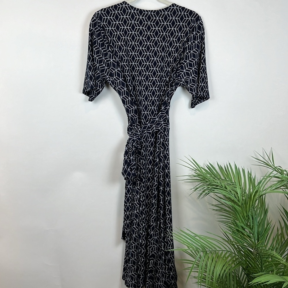 NWT 41 Hawthorn Kaitlyn Wrap Dress Navy 2X Geometric - Picture 6 of 11
